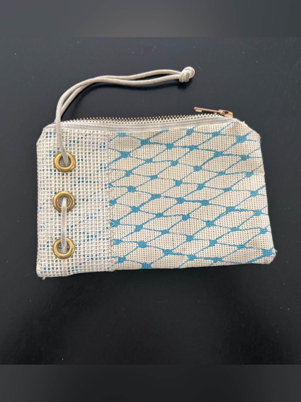 Alaina Marie Zip Wristlet Pouch in White and Teal
